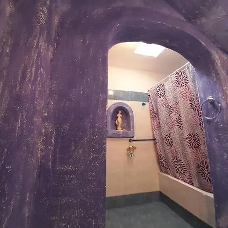 Yria Piso Livadi
